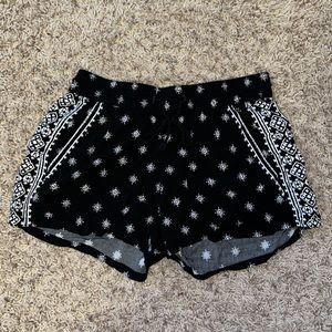 Black and white old navy shorts size small.